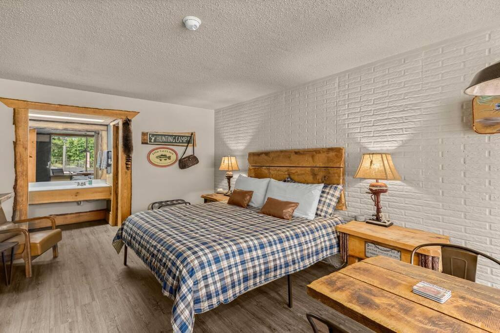 Stonegate Lodge Pool Fire Pits King Bedfast Wifi 50In Tv Room #209 尤里卡斯普林斯 外观 照片