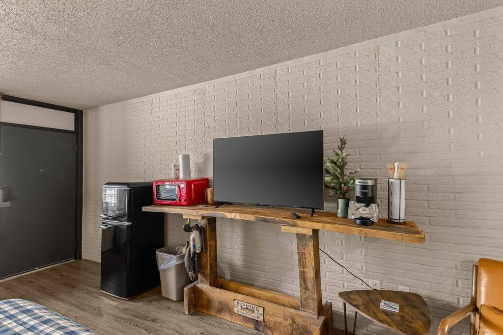 Stonegate Lodge Pool Fire Pits King Bedfast Wifi 50In Tv Room #209 尤里卡斯普林斯 外观 照片
